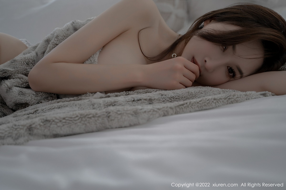 【XiuRen秀人網】20221101Vol5787奶瓶土肥圓矮挫丑黑窮【94P】-[秀人套图]