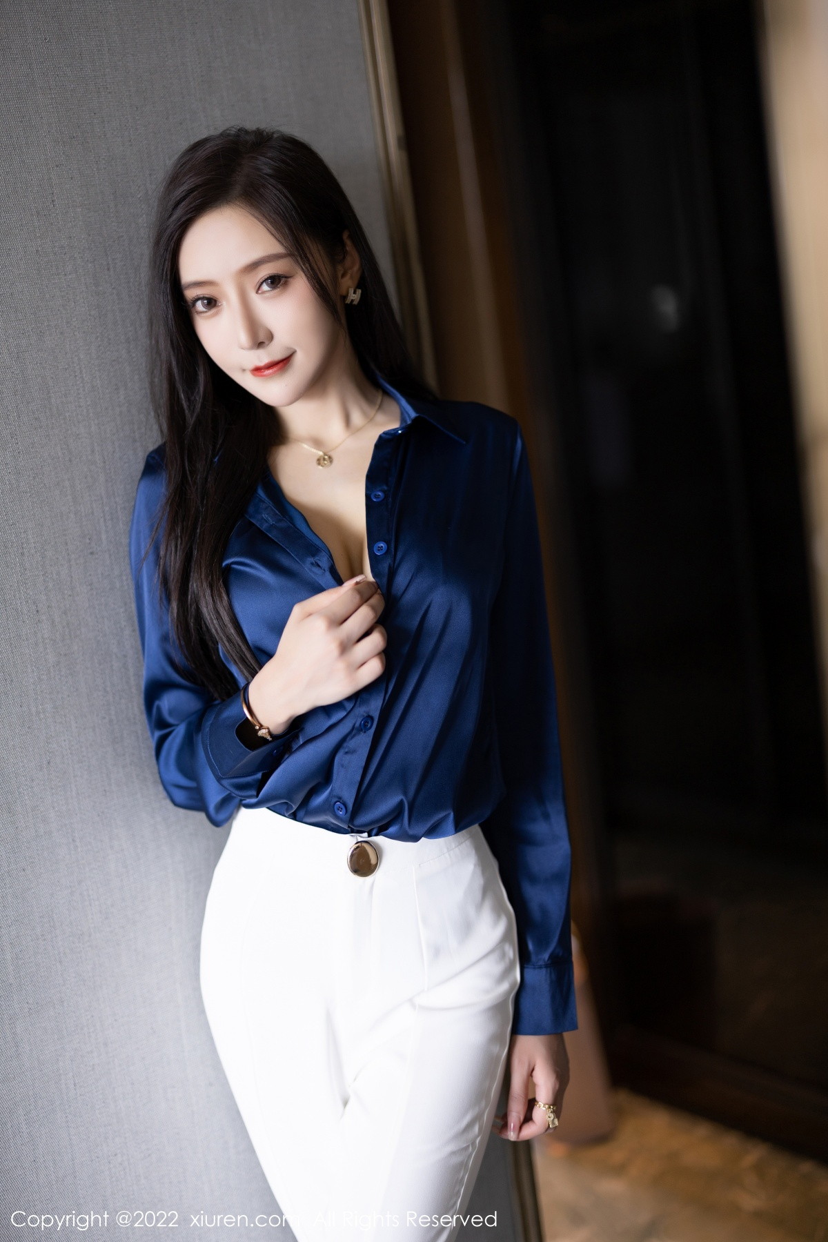 【XiuRen秀人網】20221101Vol5790王馨瑤yanni【90P】-[秀人套图]