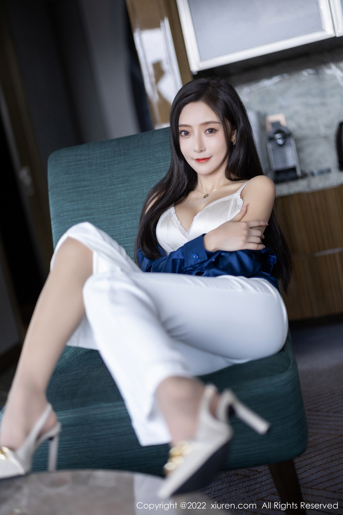 【XiuRen秀人網】20221101Vol5790王馨瑤yanni【90P】-[秀人套图]