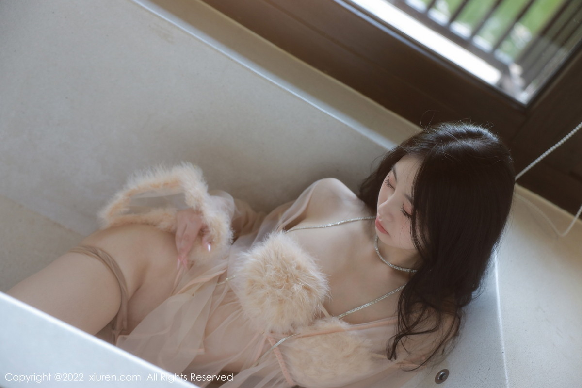 【XiuRen秀人網】20221102Vol5796謝晚晚【58P】-[秀人套图]