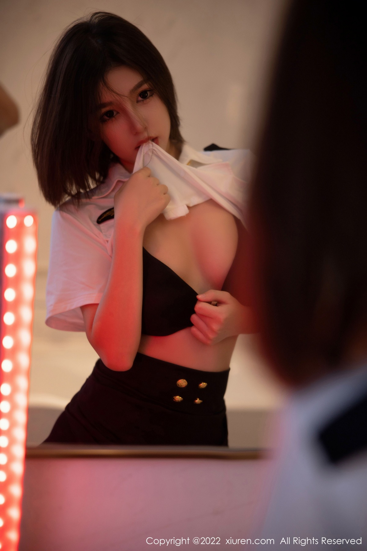 【XiuRen秀人網】20221107Vol5815美羊羊【79P】-[秀人套图]