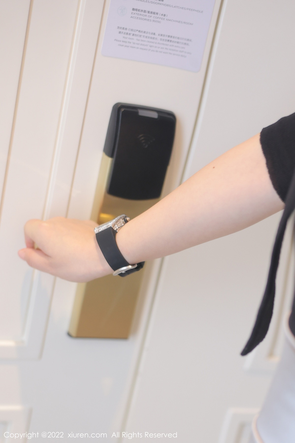 【XiuRen秀人網】20221109Vol5829詩詩kiki【92P】-[秀人套图]