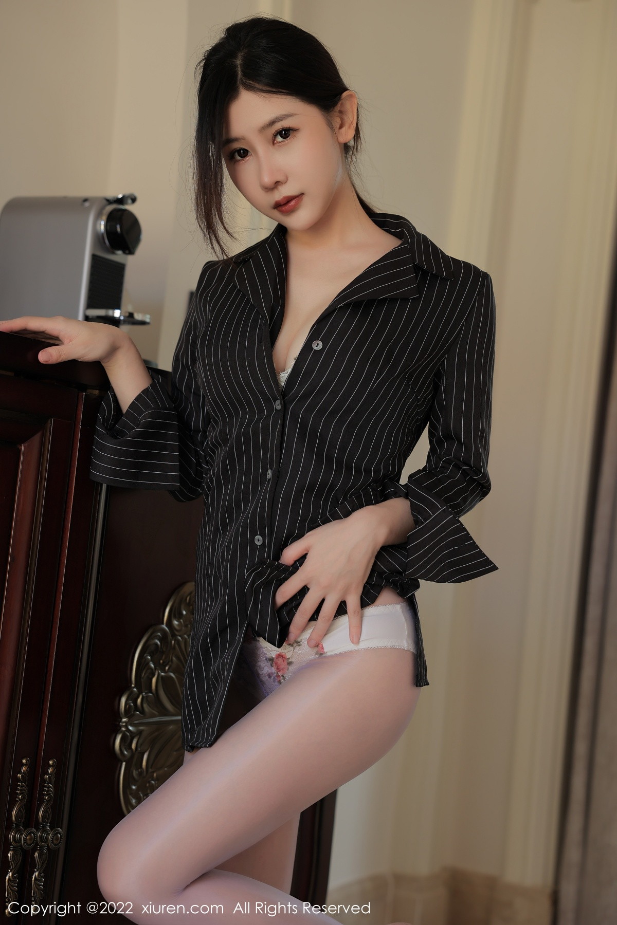 【XiuRen秀人網】20221109Vol5828尹甜甜【58P】-[秀人套图]