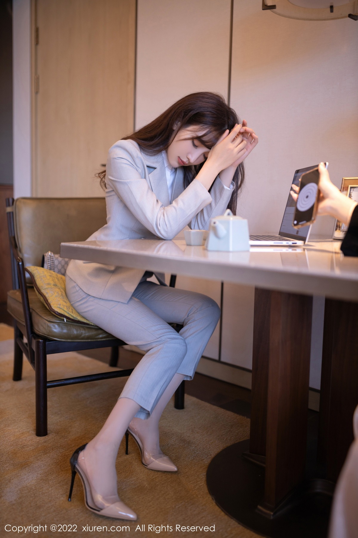 【XiuRen秀人網】20221110Vol5840陸萱萱【80P】-[秀人套图]