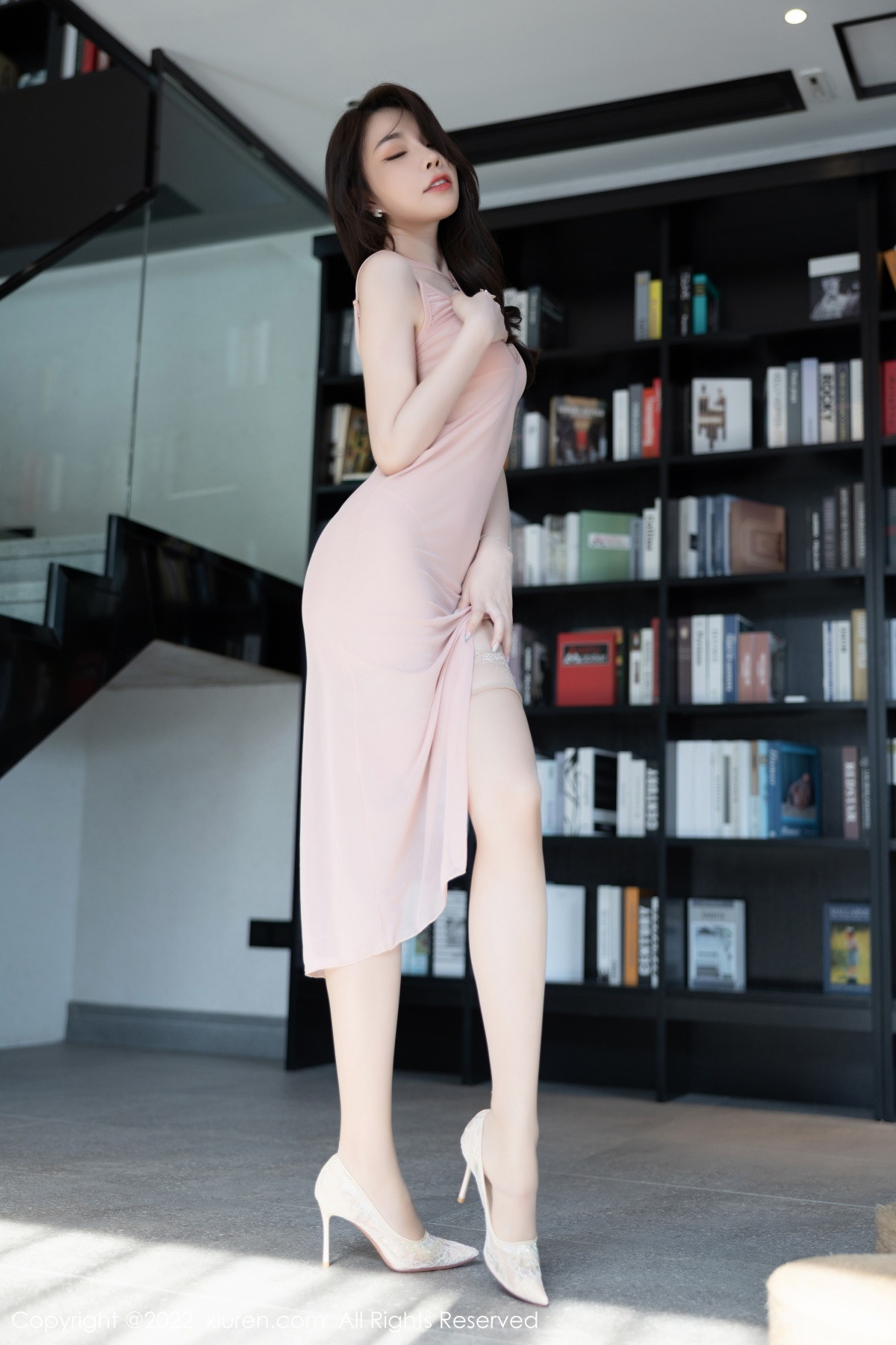 【XiuRen秀人網】20221110Vol5839徐莉芝Booty【86P】-[秀人套图]