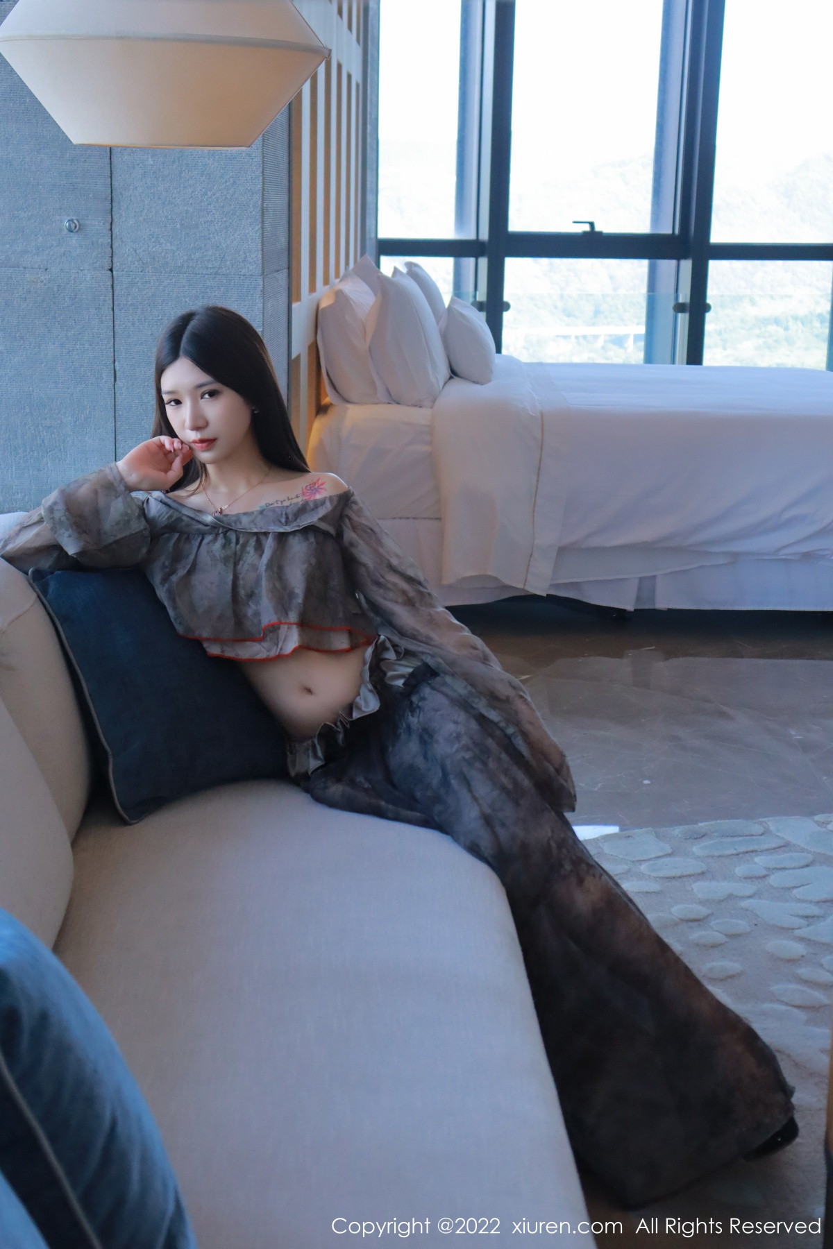 【XiuRen秀人网】20221115Vol5857hebe韩心雨【50P】-[秀人套图]