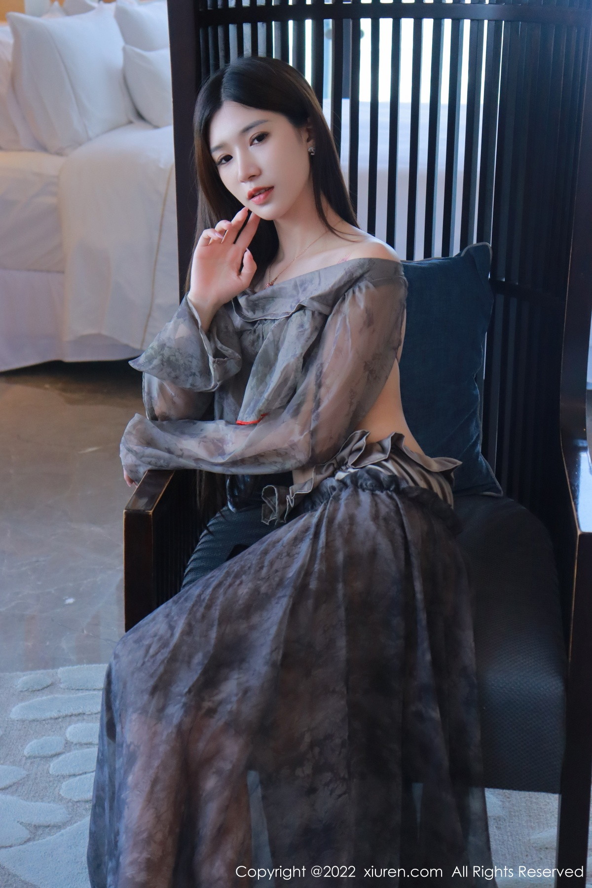 【XiuRen秀人网】20221115Vol5857hebe韩心雨【50P】-[秀人套图]