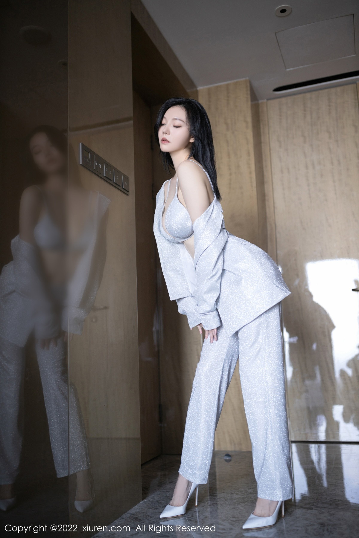 【XiuRen秀人網】20221115Vol5859安然anran【76P】-[秀人套图]