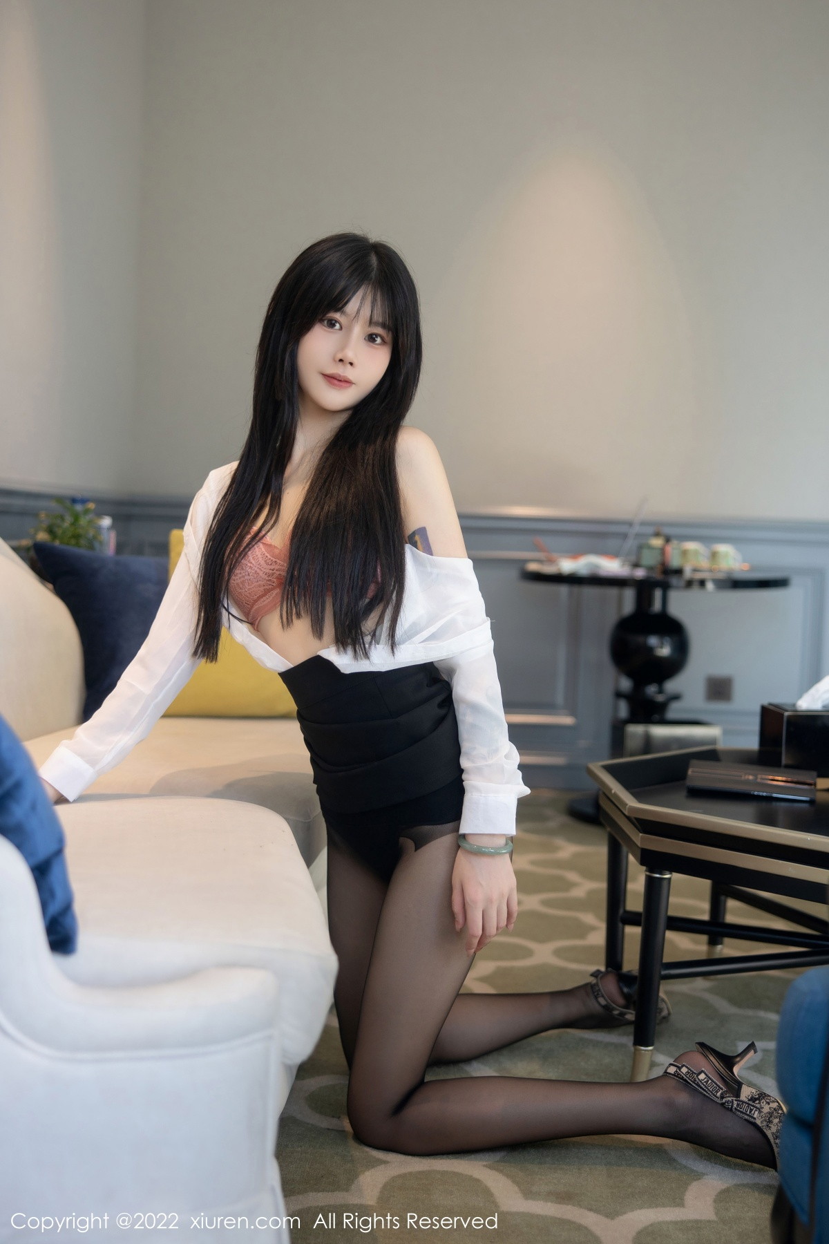 【XiuRen秀人網】20221116Vol586177qiqi【79P】-[秀人套图]