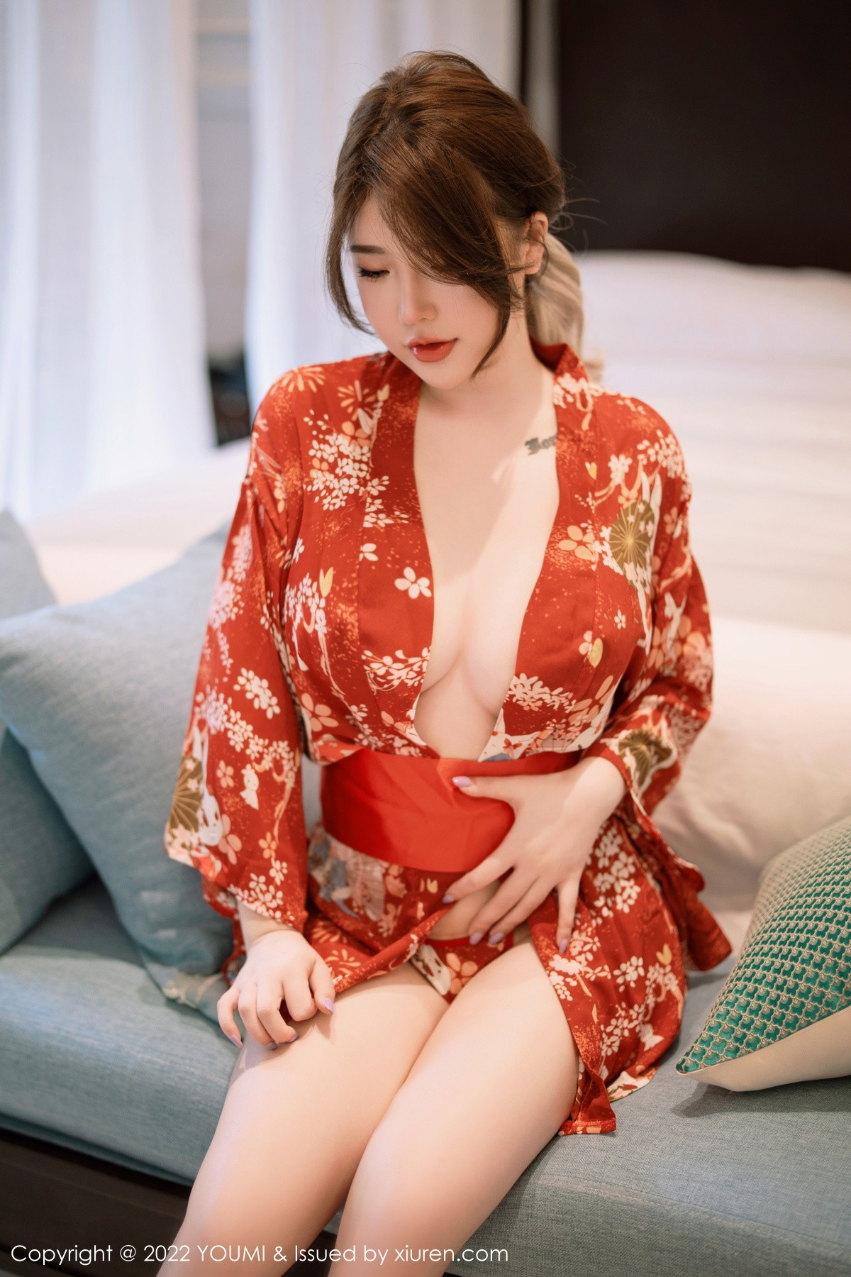 【YOUMI尤蜜荟】20221116Vol865小海臀Rena【68P】-[秀人套图]