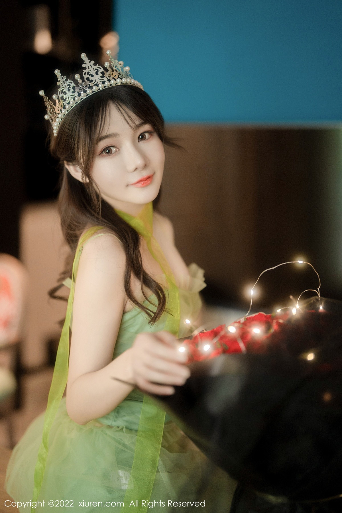 【XiuRen秀人網】20221118Vol5875婠婠麽【85P】-[秀人套图]