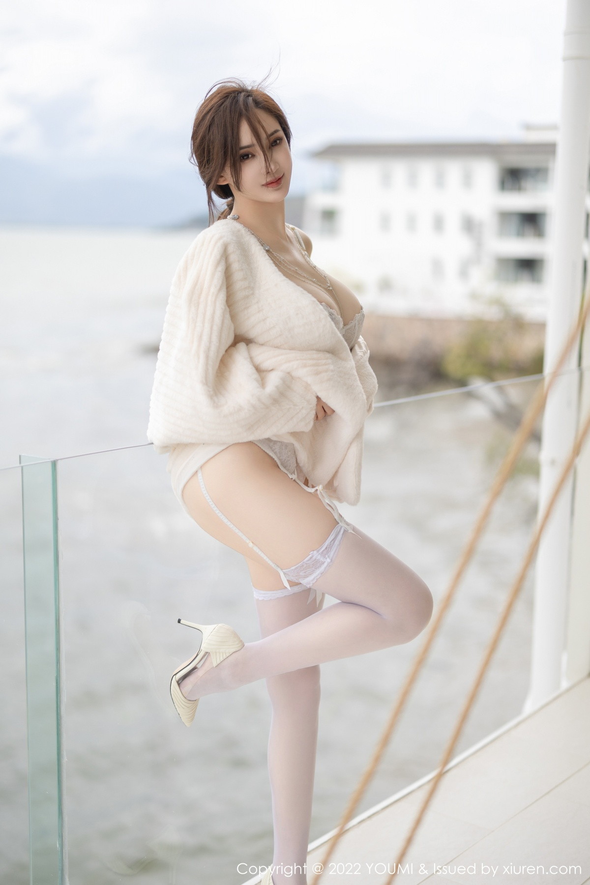 【YOUMI尤蜜荟】20221118Vol866土肥圓Iris【82P】-[秀人套图]