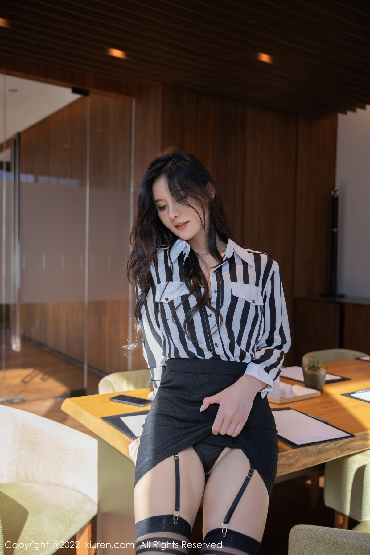 【XiuRen秀人網】20221125Vol5910就是阿朱啊【79P】-[秀人套图]