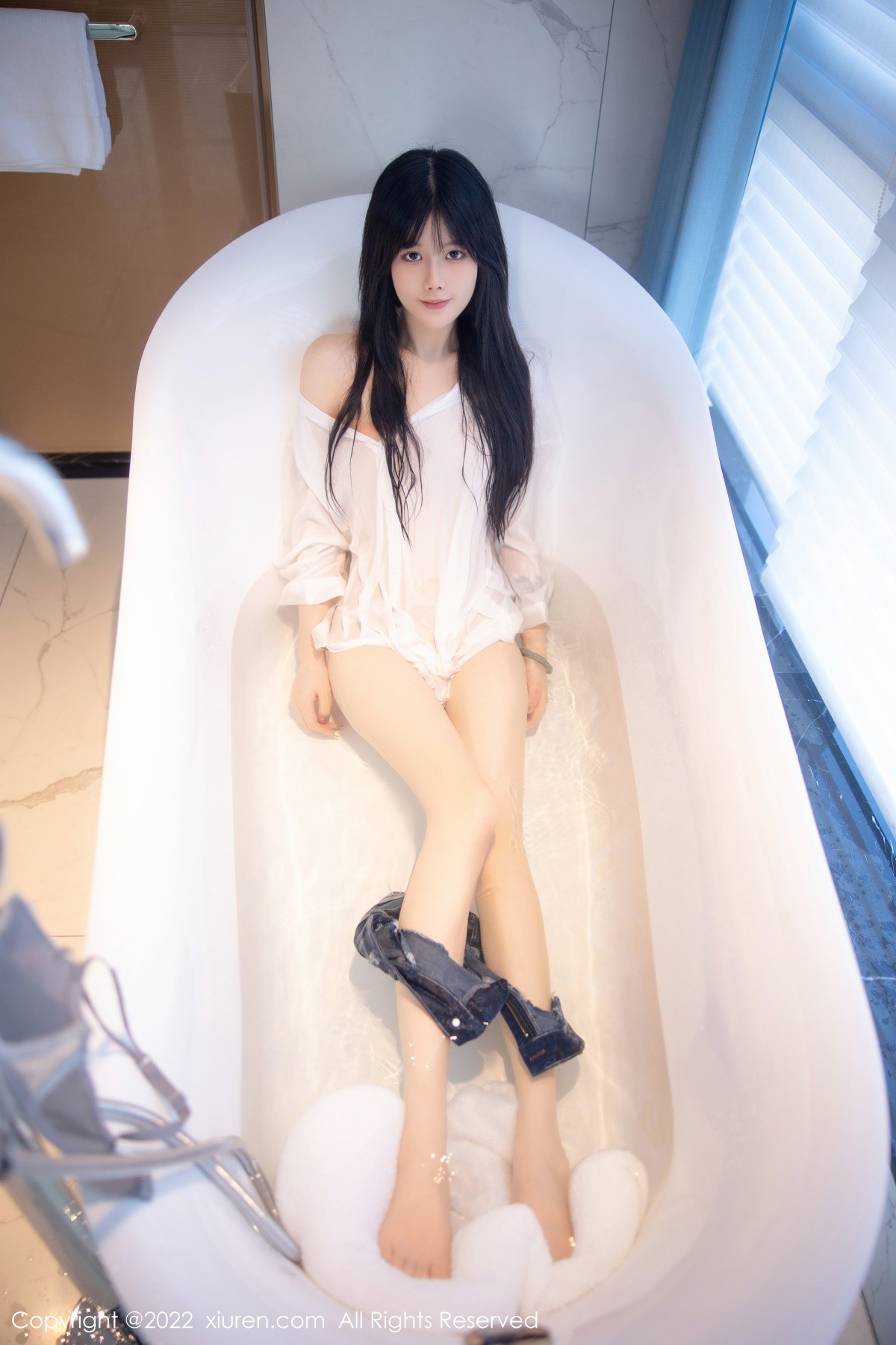 【XiuRen秀人網】20221125Vol590977qiqi【85P】-[秀人套图]