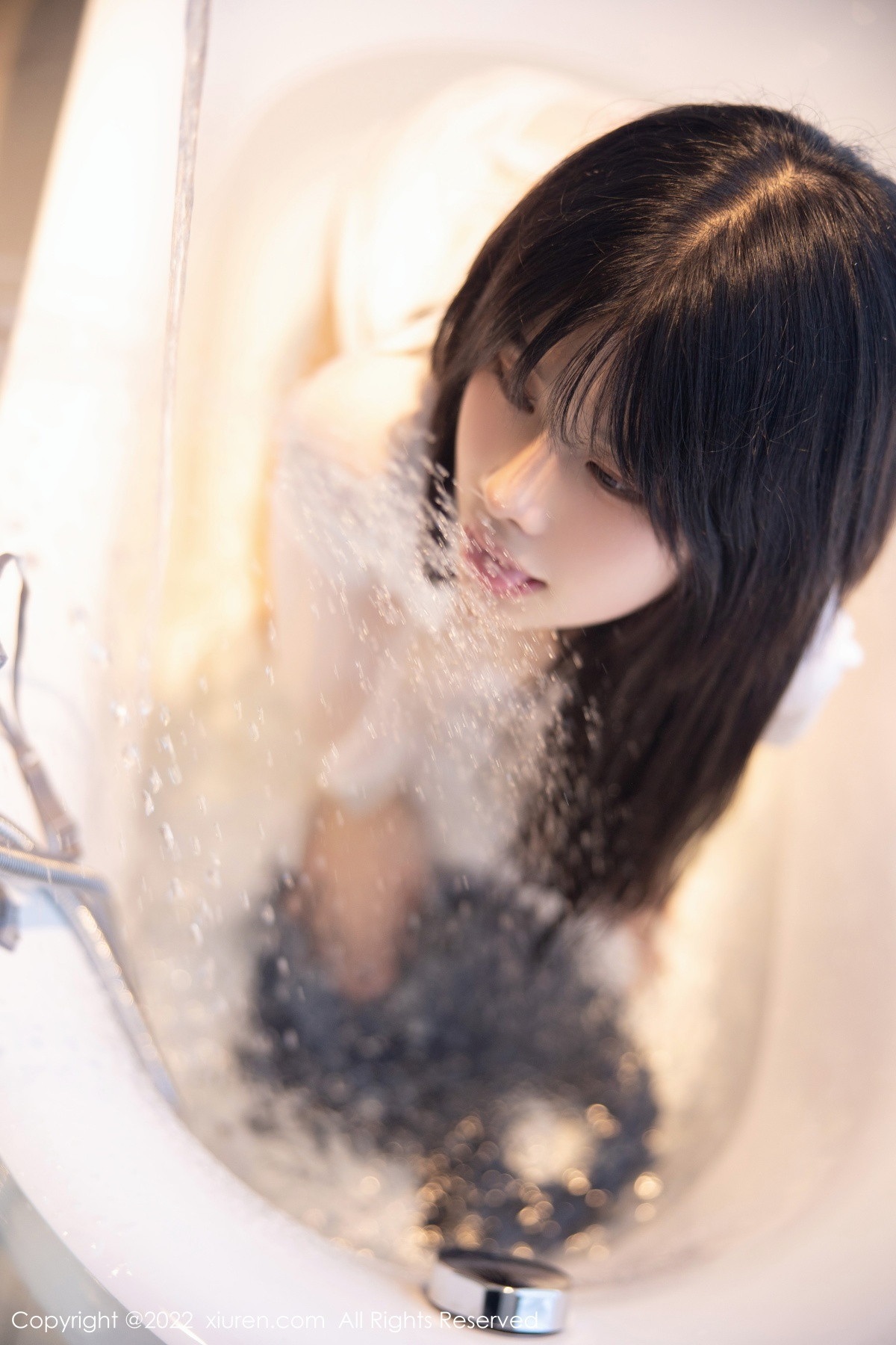 【XiuRen秀人網】20221125Vol590977qiqi【85P】-[秀人套图]