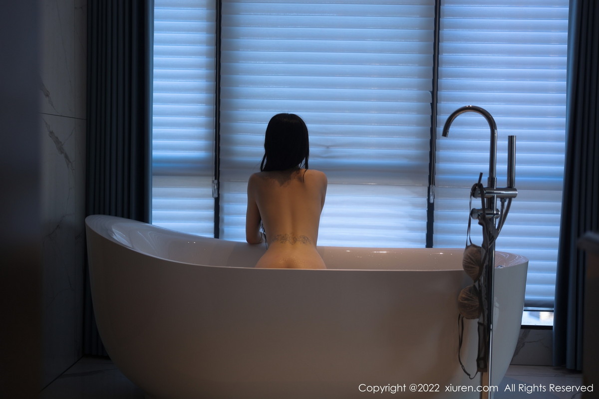 【XiuRen秀人網】20221125Vol590977qiqi【85P】-[秀人套图]