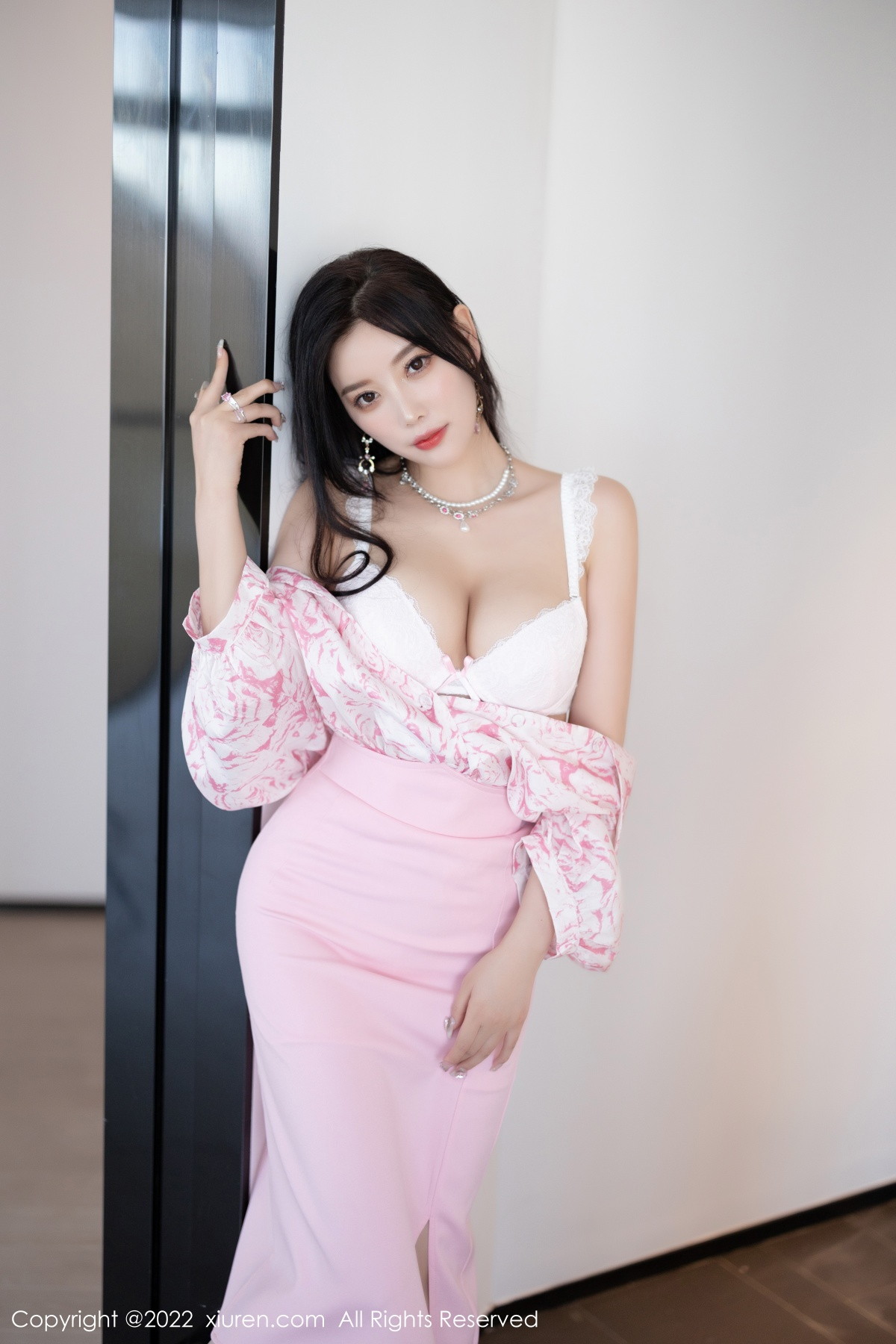 【XiuRen秀人網】20221129Vol5927楊晨晨Yome【87P】-[秀人套图]