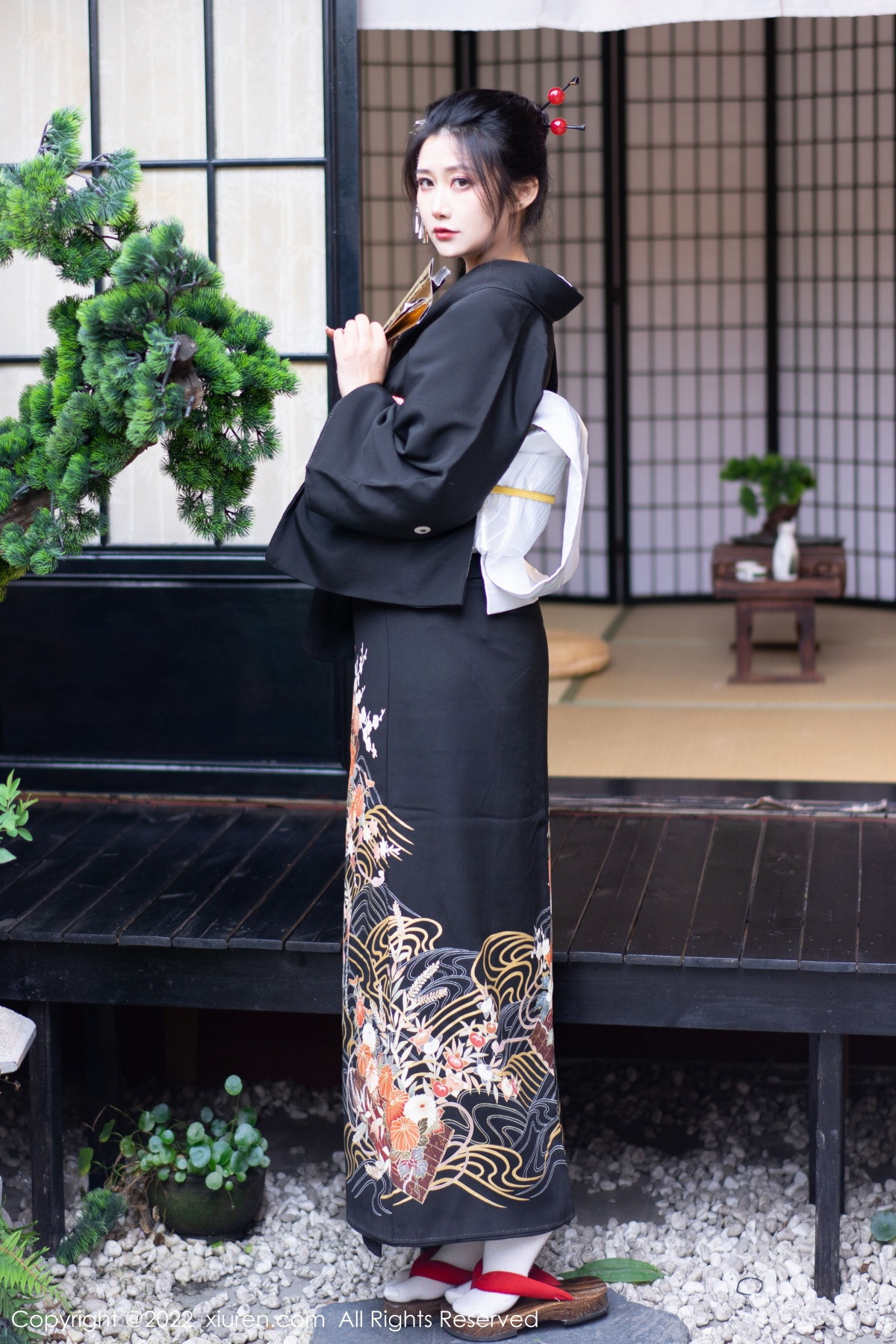 【XiuRen秀人網】20221130Vol5932laura阿姣【74P】-[秀人套图]