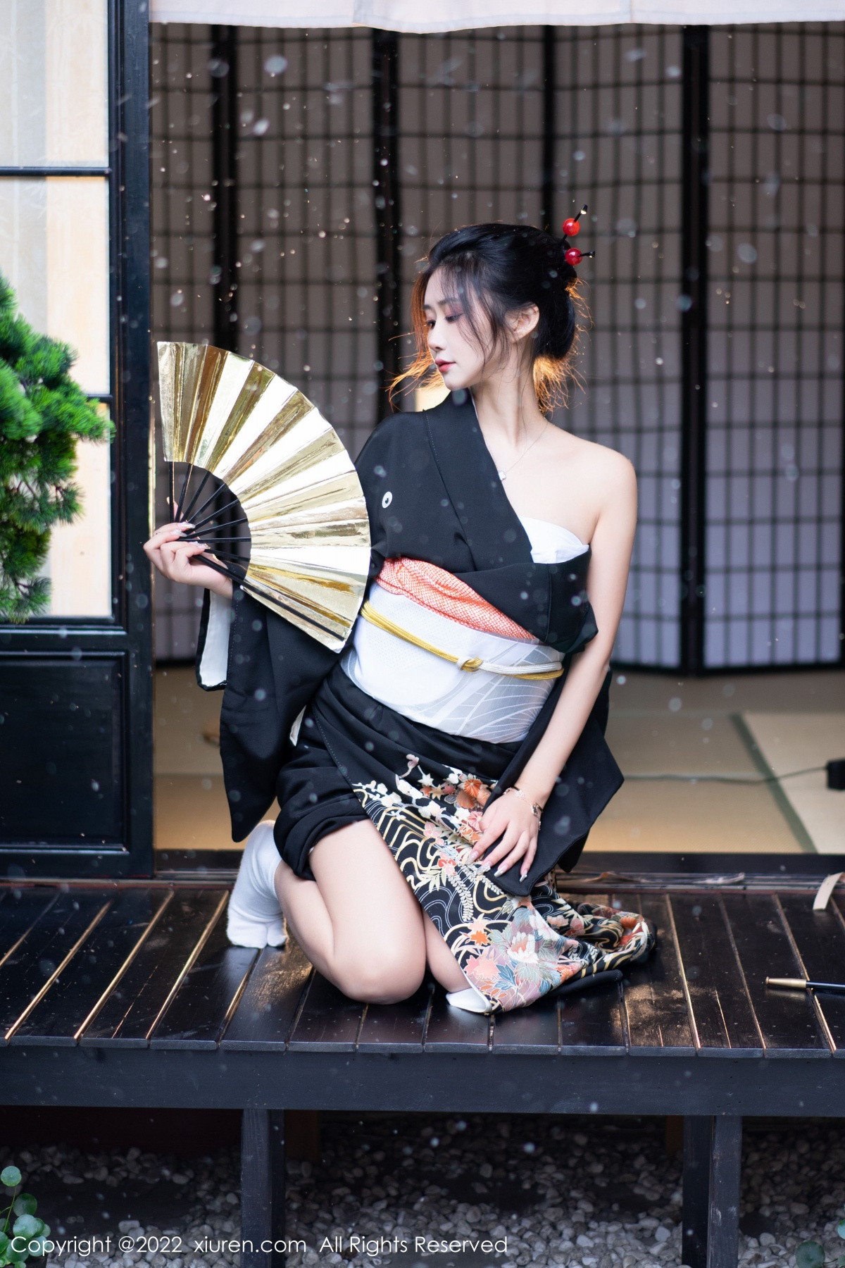 【XiuRen秀人網】20221130Vol5932laura阿姣【74P】-[秀人套图]