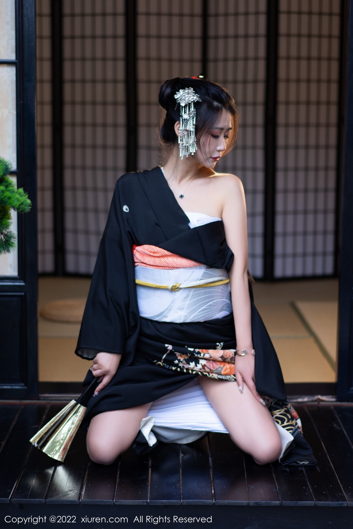 【XiuRen秀人網】20221130Vol5932laura阿姣【74P】-[秀人套图]