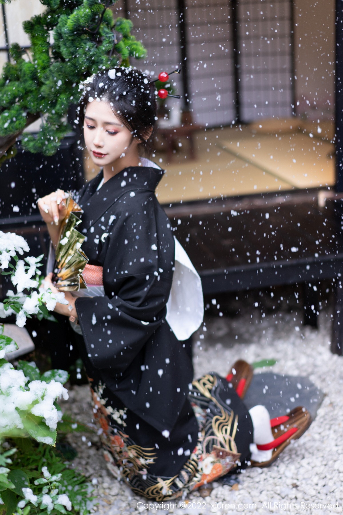 【XiuRen秀人網】20221130Vol5932laura阿姣【74P】-[秀人套图]