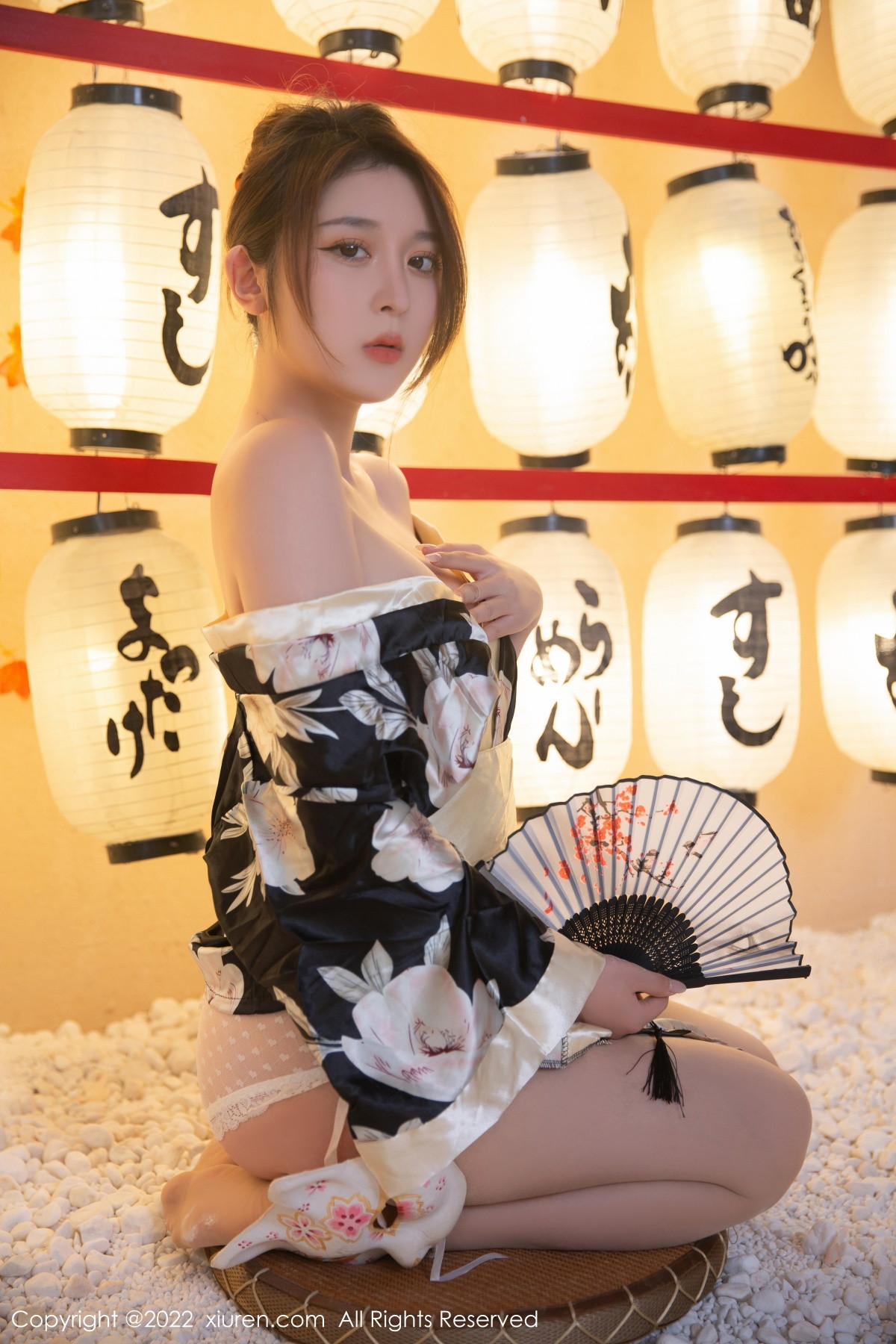 【XiuRen秀人網】20221202Vol5942夏甜甜【79P】-[秀人套图]