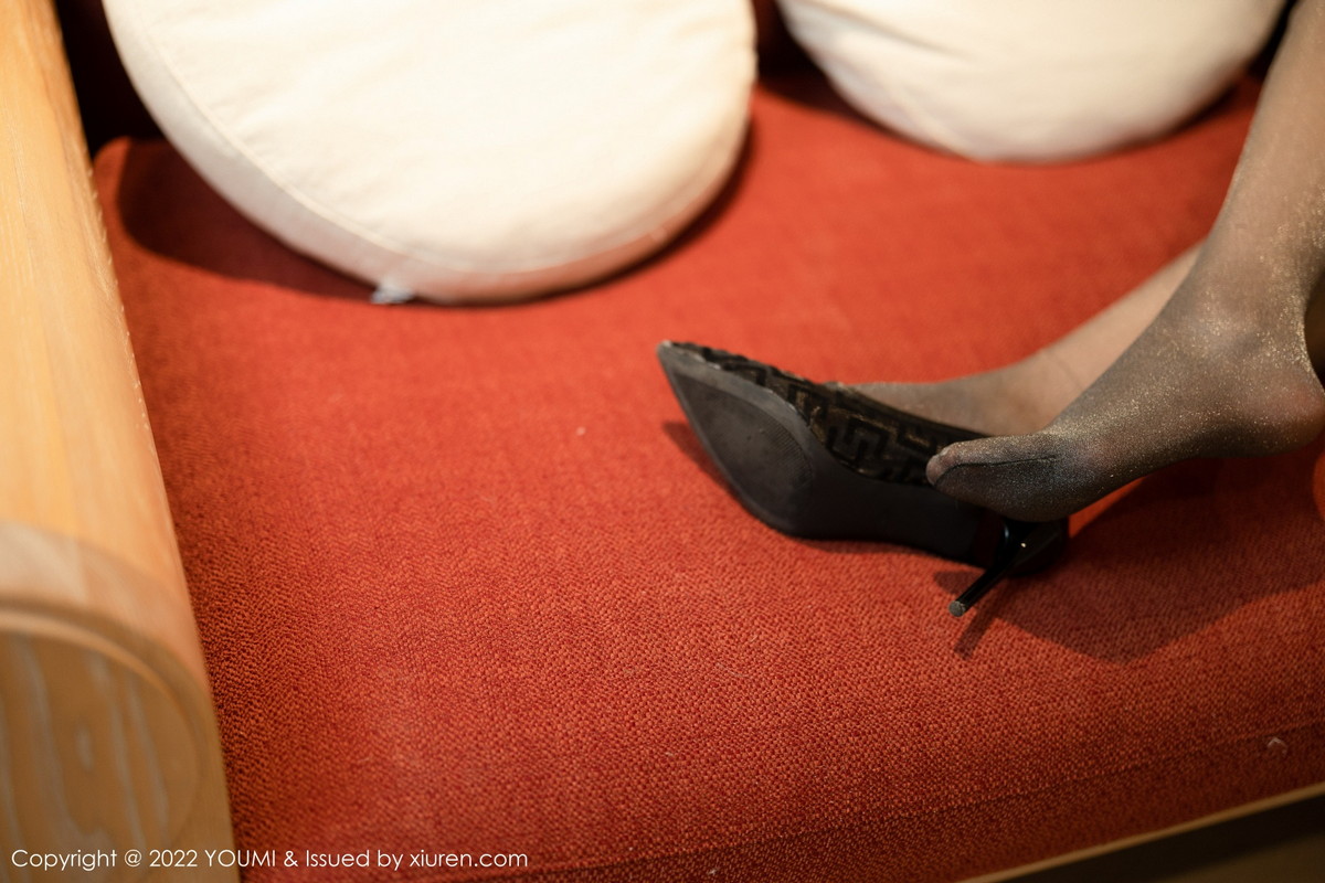 【YOUMI尤蜜荟】20221202Vol873土肥圓Carol【80P】-[秀人套图]