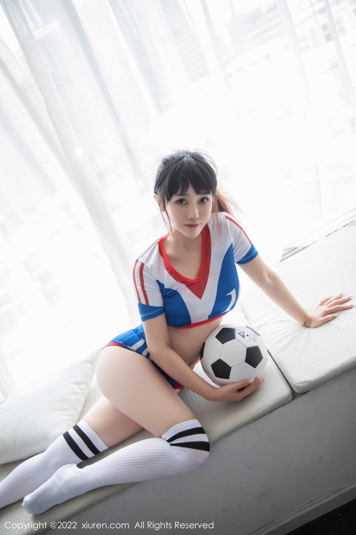 【XiuRen秀人網】20221209Vol5974嚴利娅Yuliya【60P】-[秀人套图]