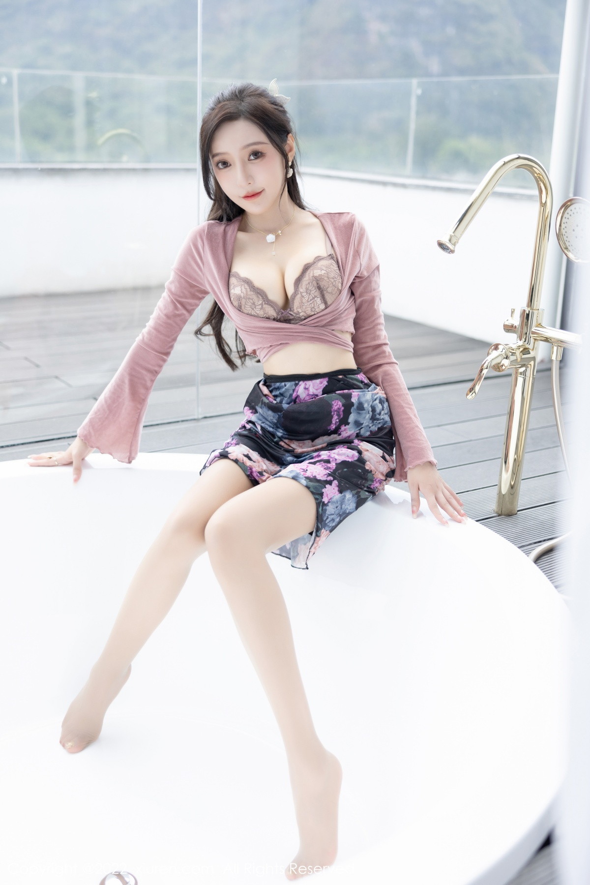 【XiuRen秀人網】20221212Vol5985王馨瑤yanni【82P】-[秀人套图]