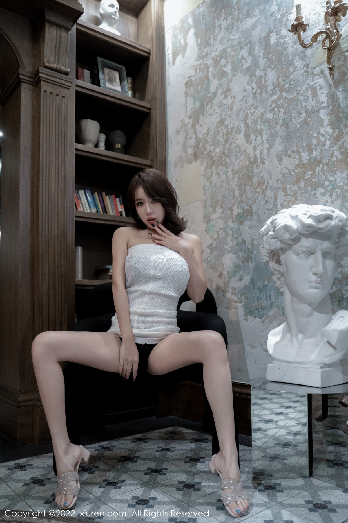 【XiuRen秀人網】20221213Vol5988雅雯【65P】-[秀人套图]