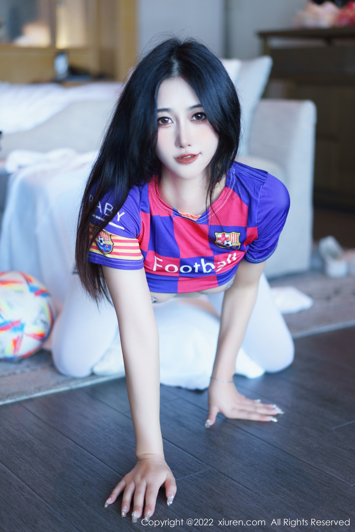 【XiuRen秀人網】20221215Vol6004laura阿姣【71P】-[秀人套图]