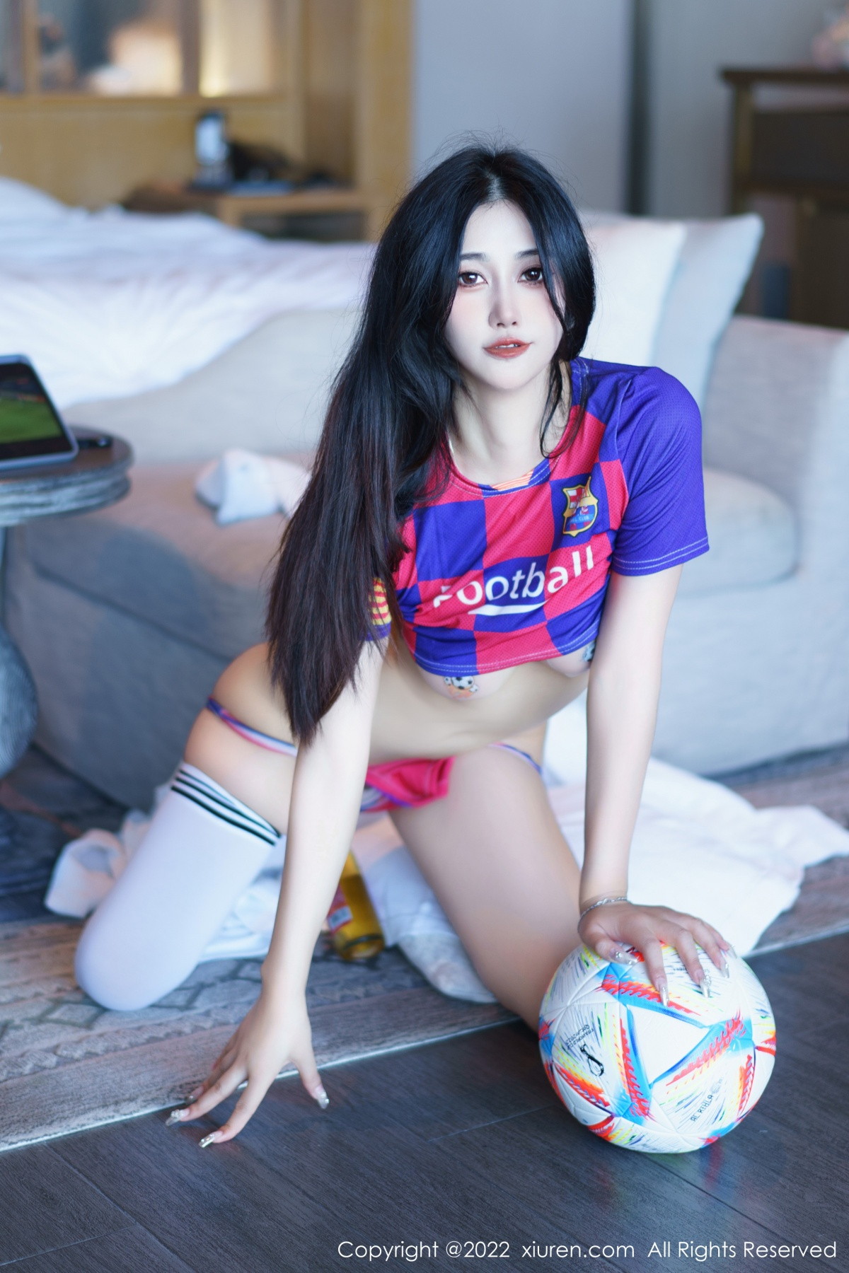 【XiuRen秀人網】20221215Vol6004laura阿姣【71P】-[秀人套图]