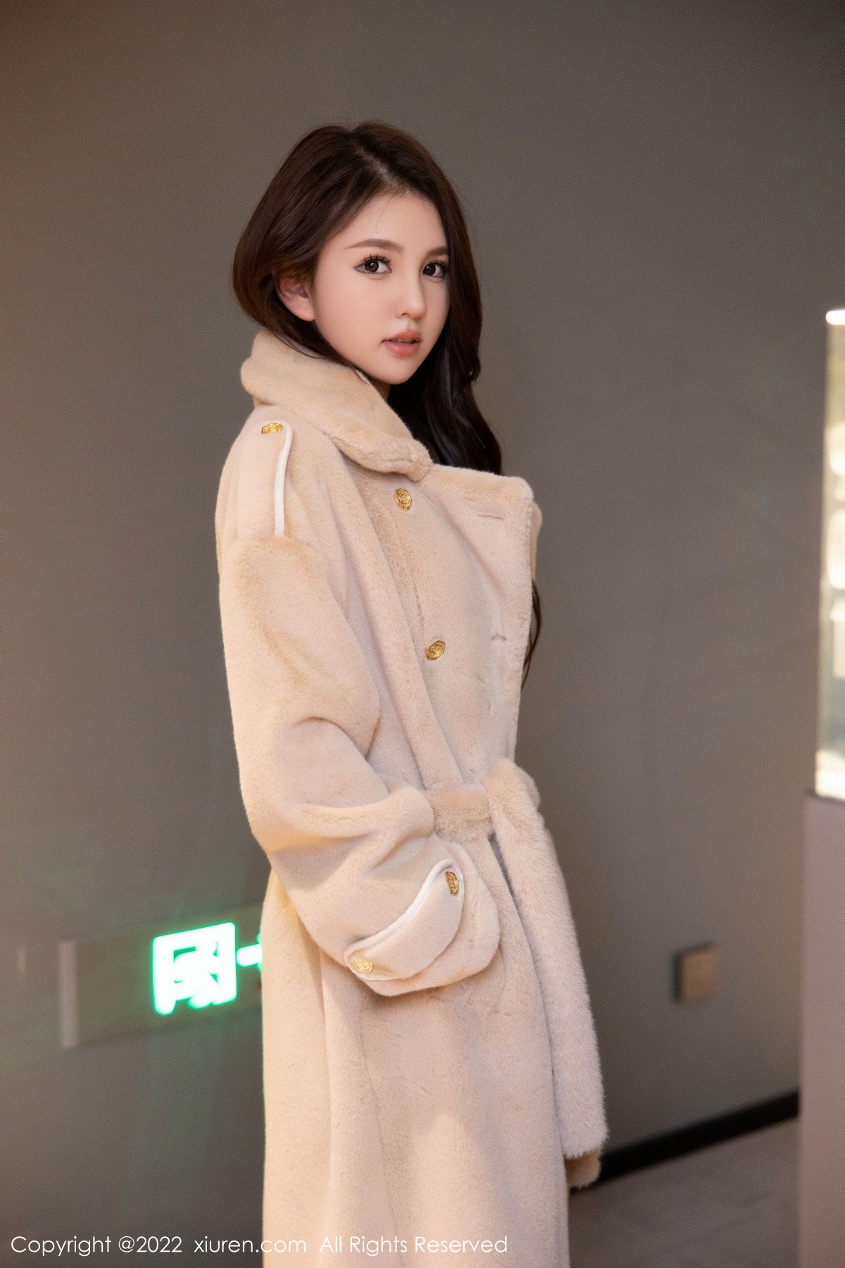 【XiuRen秀人網】20221221Vol6023美羊羊【72P】-[秀人套图]