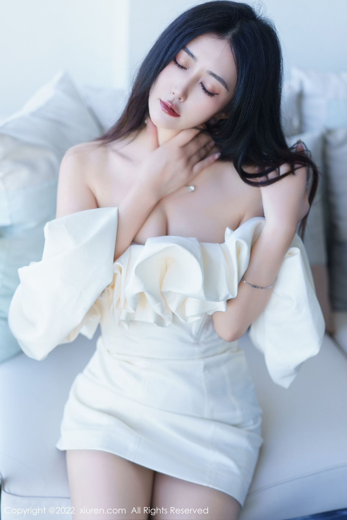 【XiuRen秀人網】20221222Vol6032laura阿姣【92P】-[秀人套图]