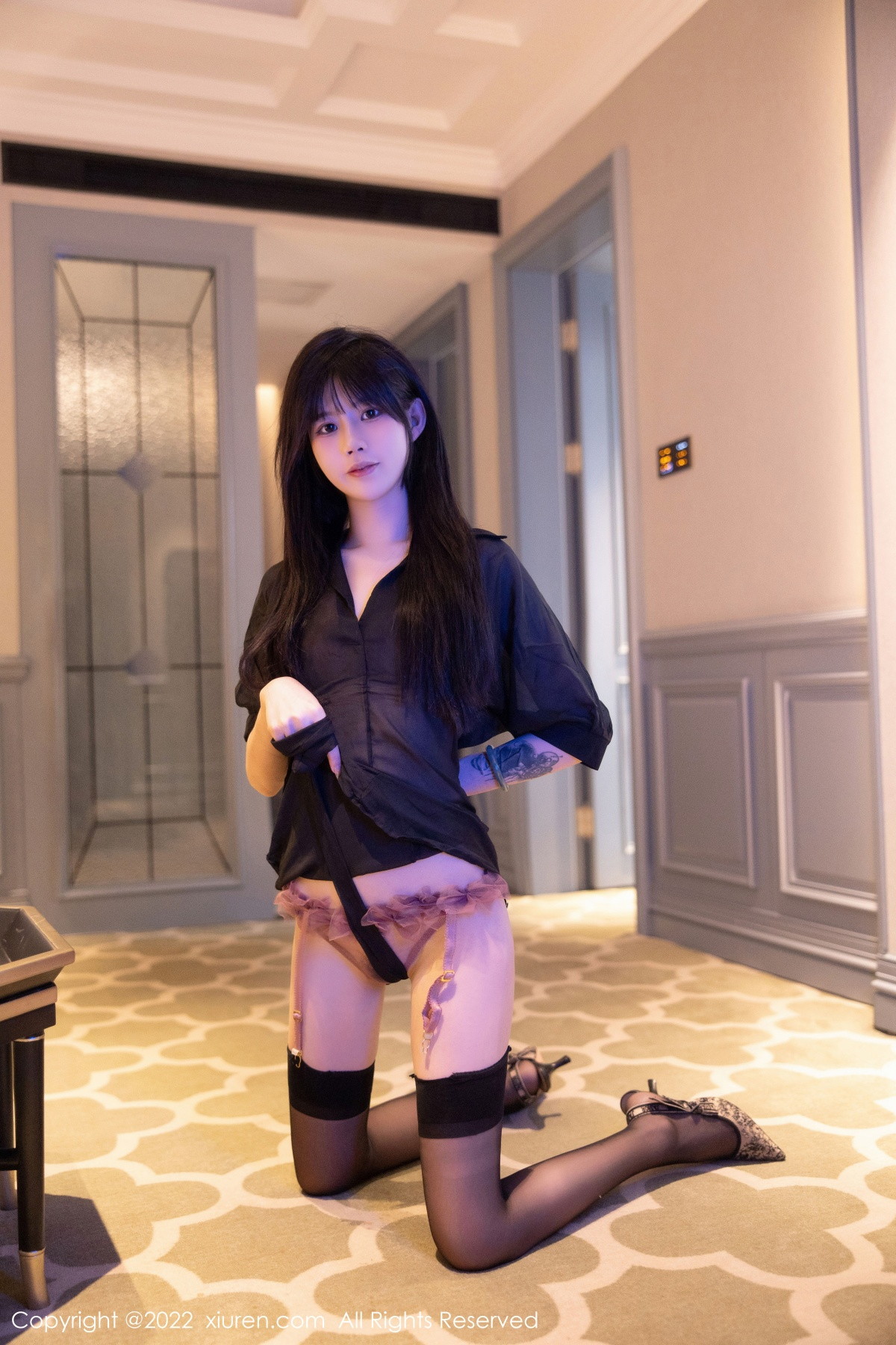 【XiuRen秀人網】20221222Vol603077qiqi【72P】-[秀人套图]