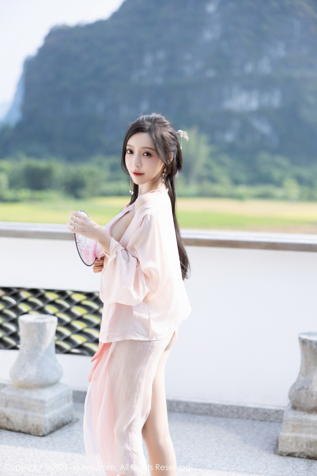 【XiuRen秀人網】20221223Vol6040王馨瑤yanni【84P】-[秀人套图]