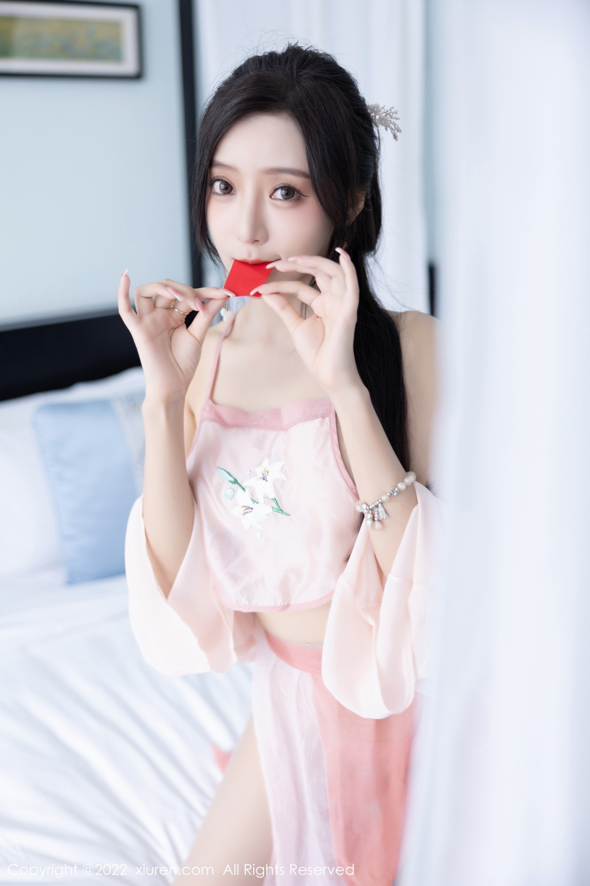 【XiuRen秀人網】20221223Vol6040王馨瑤yanni【84P】-[秀人套图]