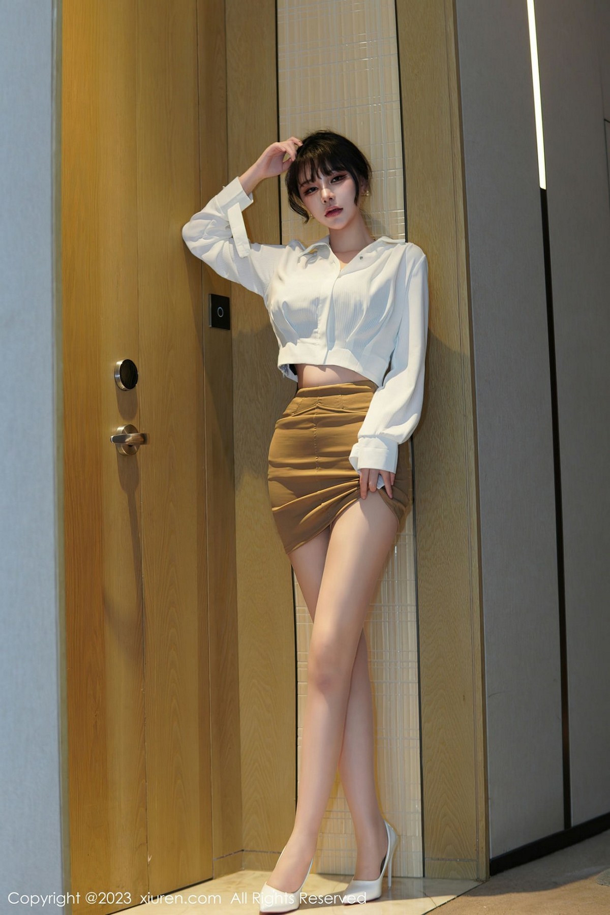 【XiuRen秀人網】20230110Vol6111桃桃子【86P】-[秀人套图]