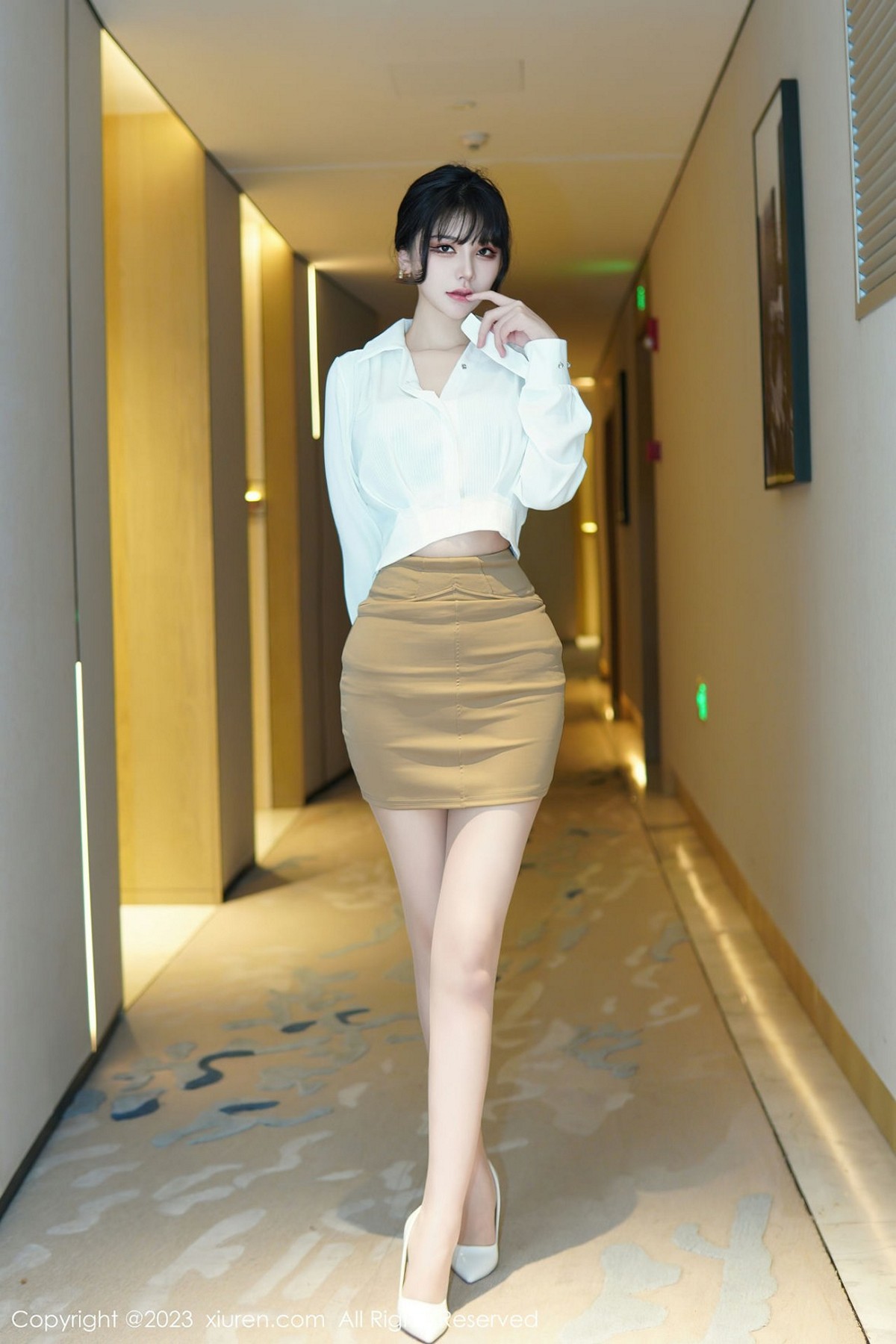 【XiuRen秀人網】20230110Vol6111桃桃子【86P】-[秀人套图]