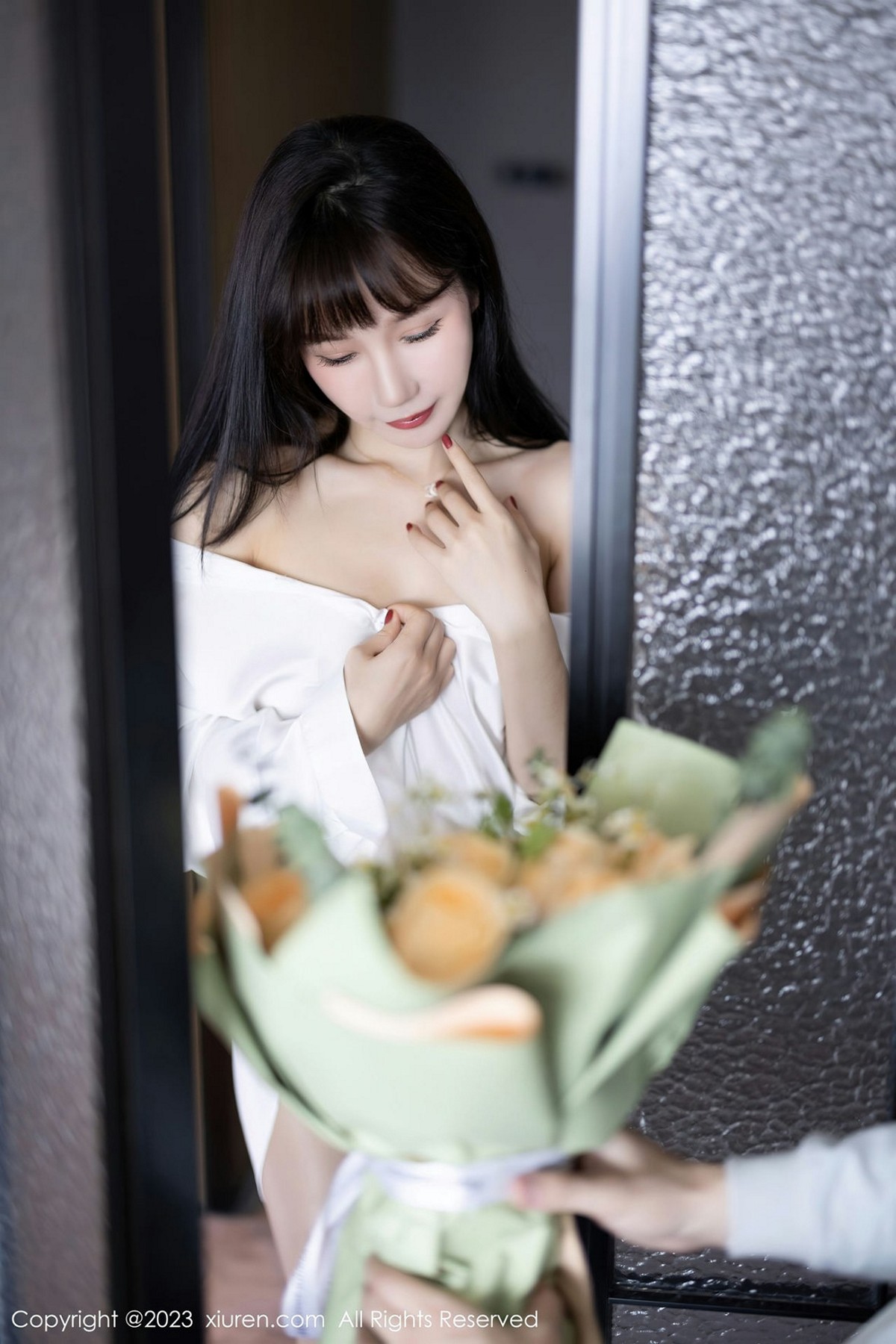 【XiuRen秀人網】20230118Vol6153波巧醬【82P】-[秀人套图]