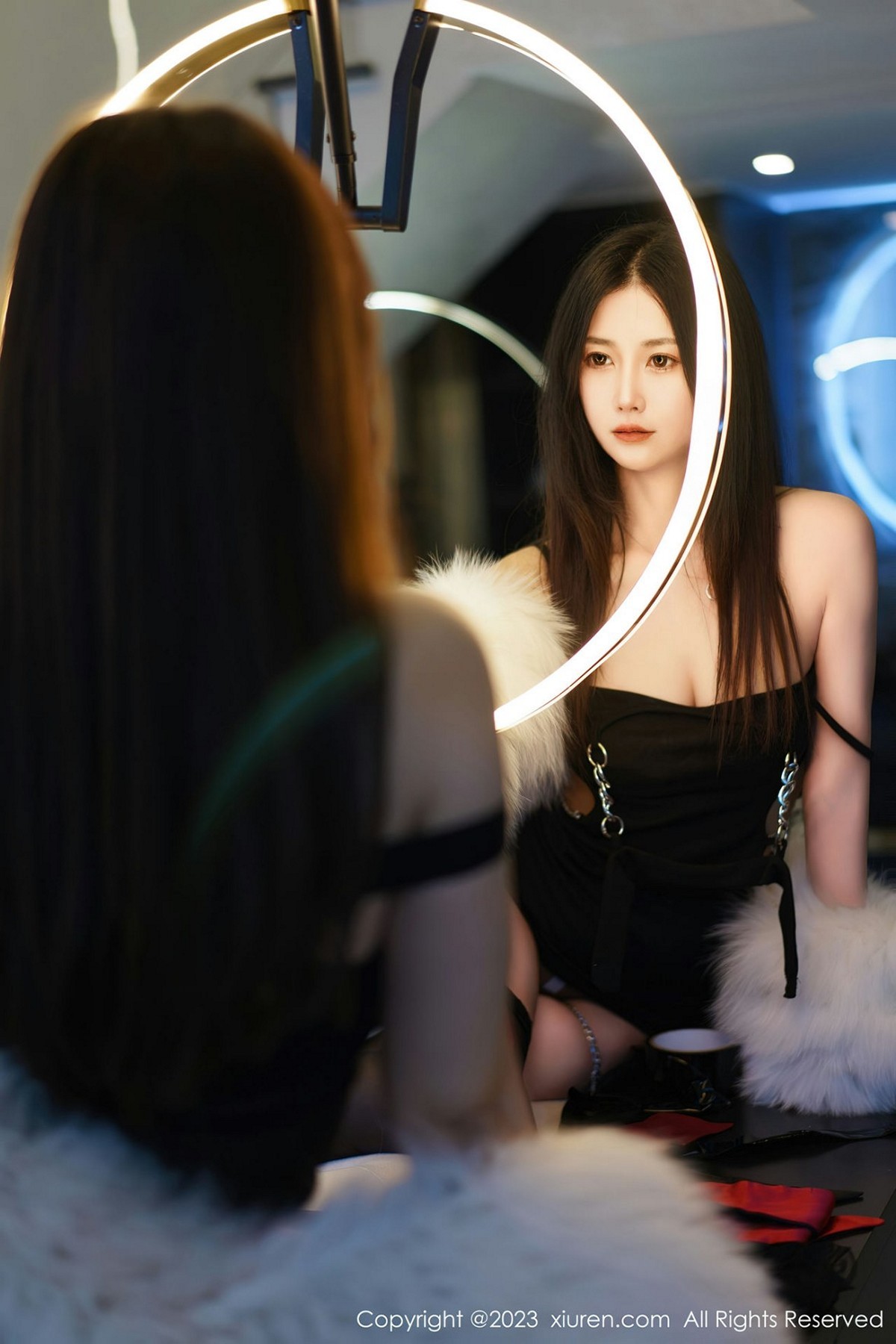 【XiuRen秀人網】20230119Vol6162laura阿姣【72P】-[秀人套图]