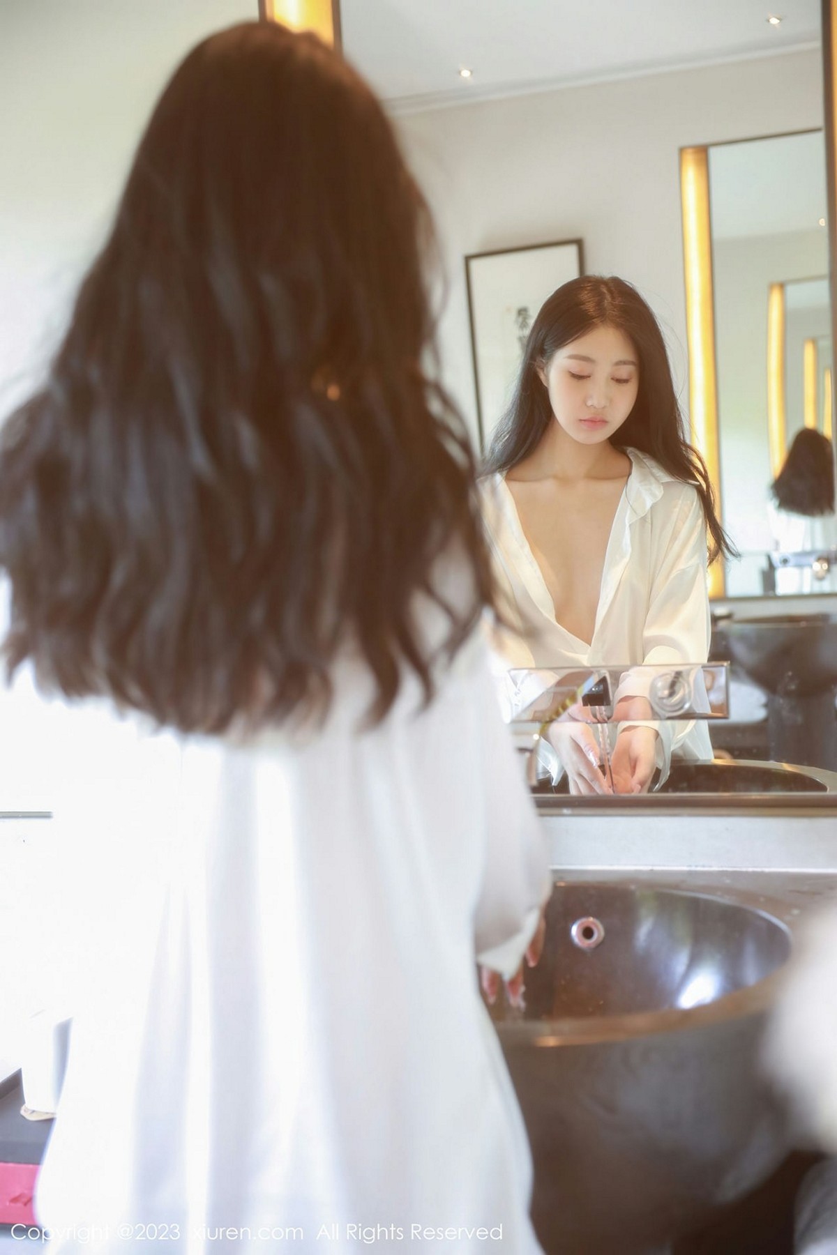 【XiuRen秀人網】20230129Vol6183謝晚晚【44P】-[秀人套图]