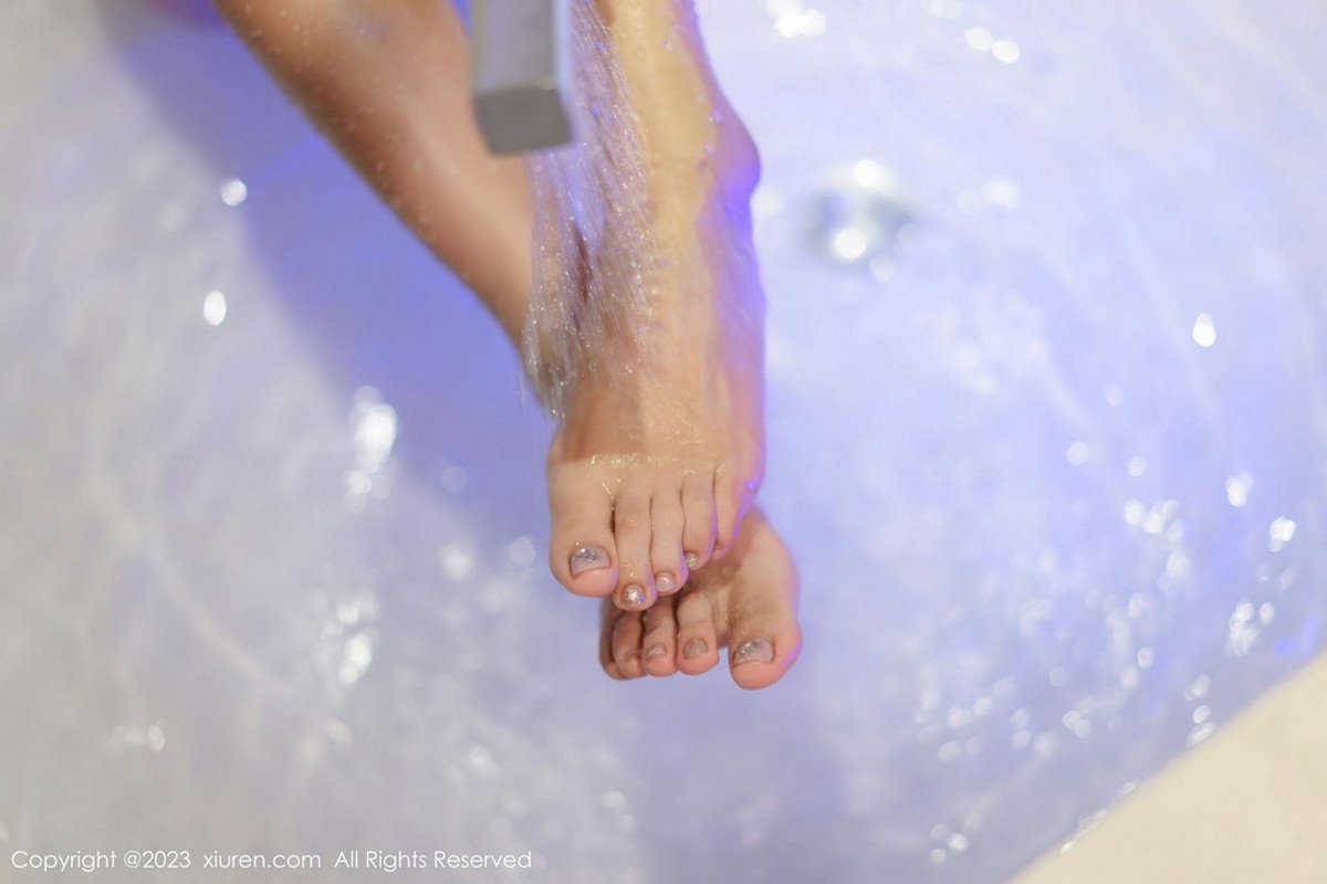 【XiuRen秀人網】20230203Vol6213laura阿姣【75P】-[秀人套图]