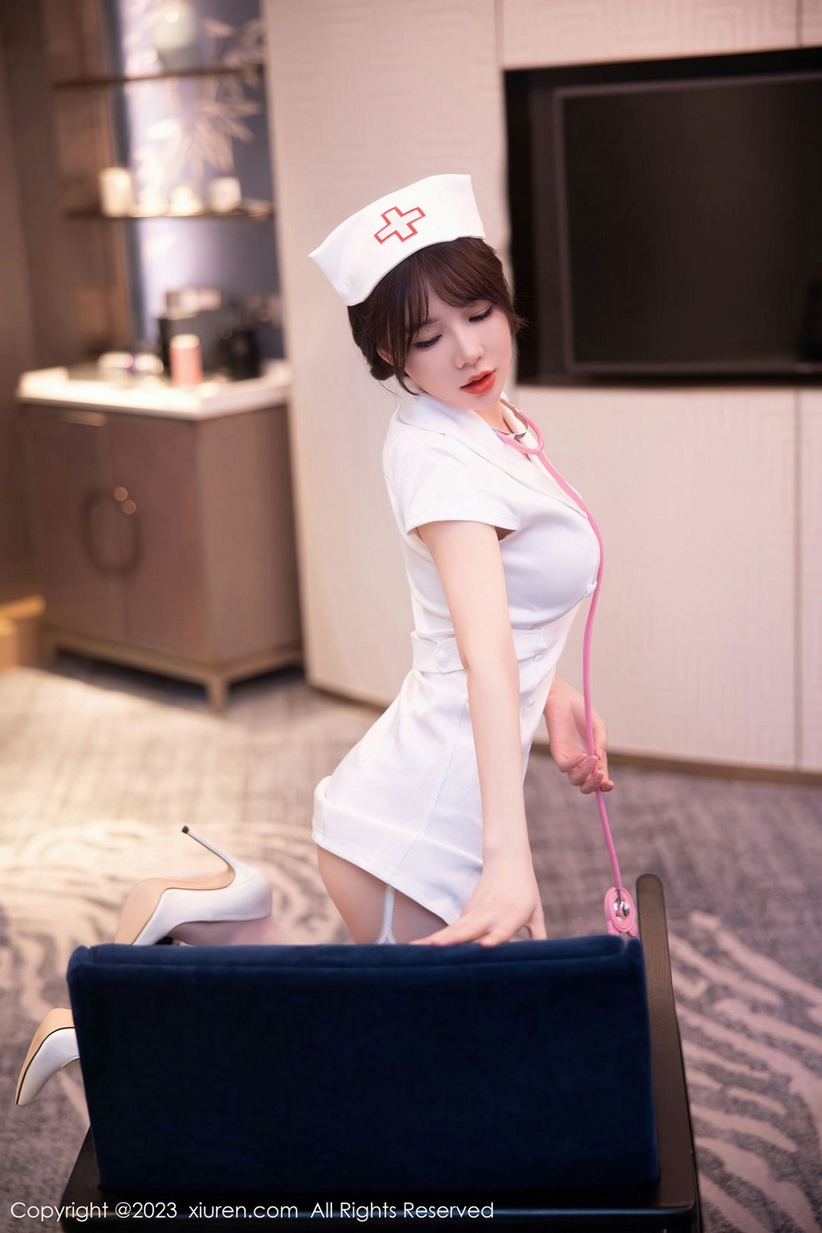 【XiuRen秀人網】20230206Vol6221婠婠麽【81P】-[秀人套图]