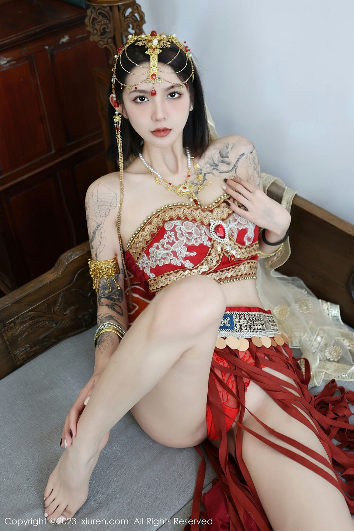 【XiuRen秀人網】20230209Vol6240喬一一【76P】-[秀人套图]