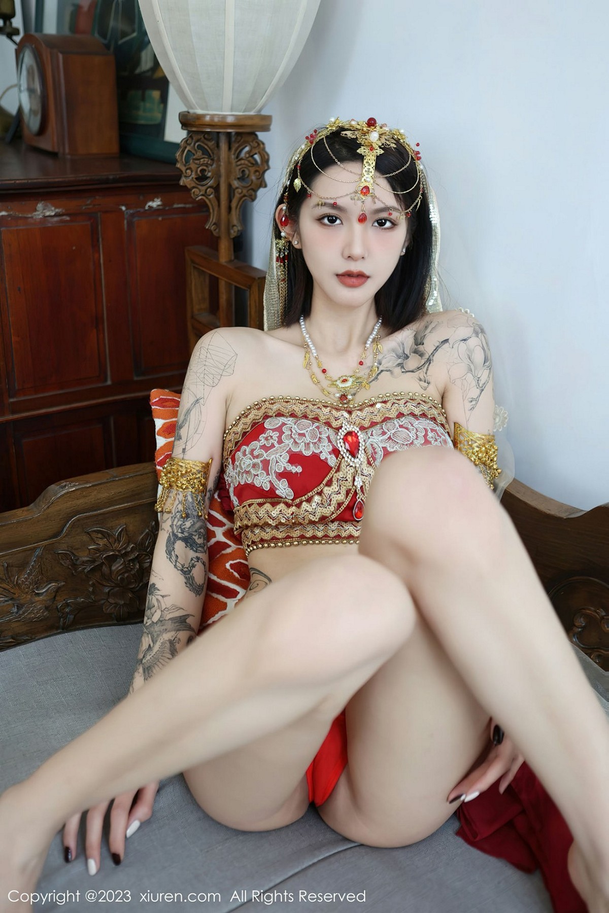 【XiuRen秀人網】20230209Vol6240喬一一【76P】-[秀人套图]