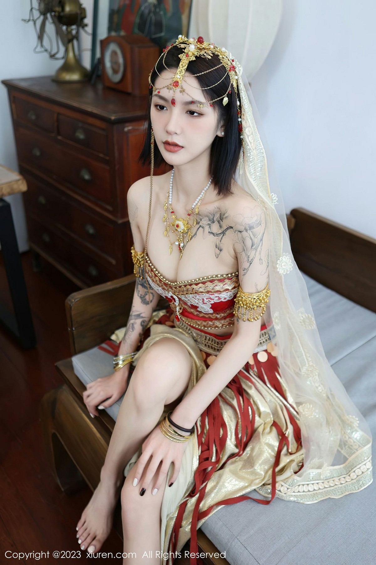 【XiuRen秀人網】20230209Vol6240喬一一【76P】-[秀人套图]