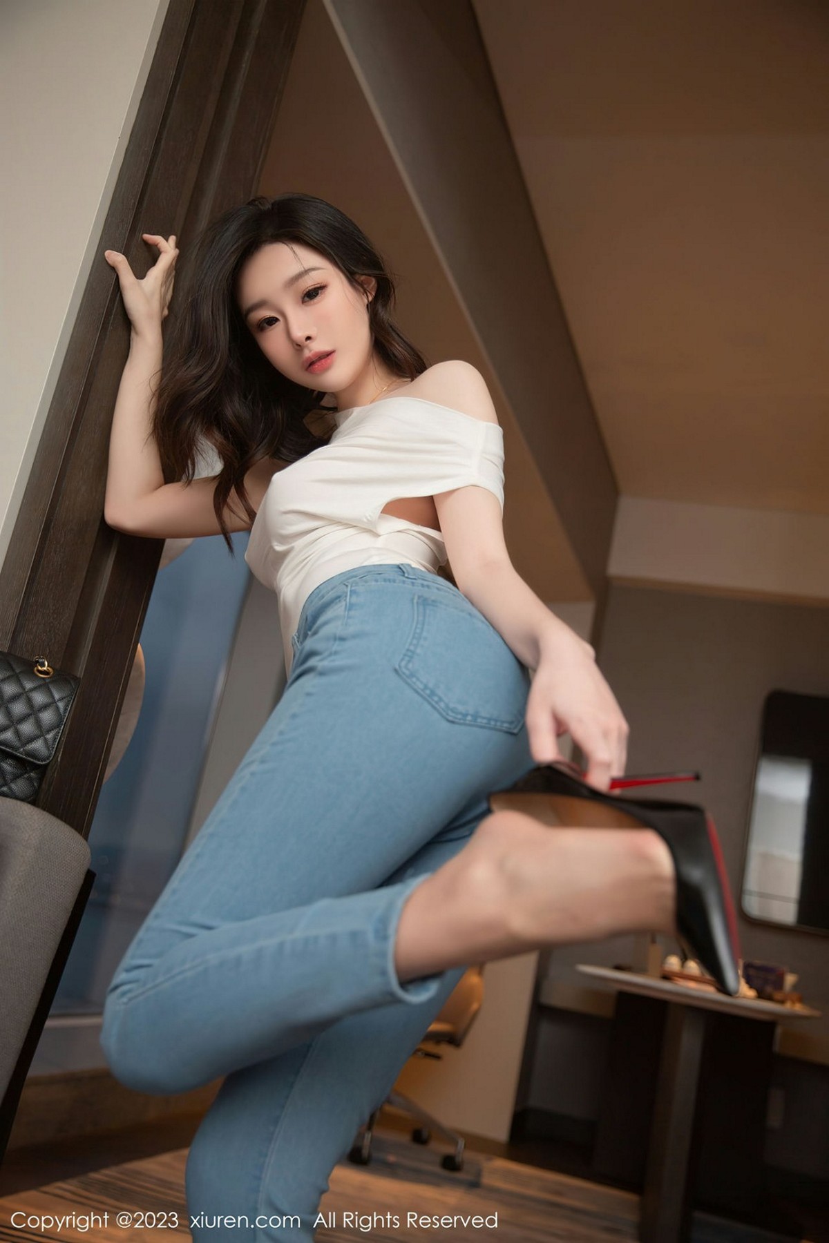 【XiuRen秀人網】20230210Vol6250是小逗逗【87P】-[秀人套图]