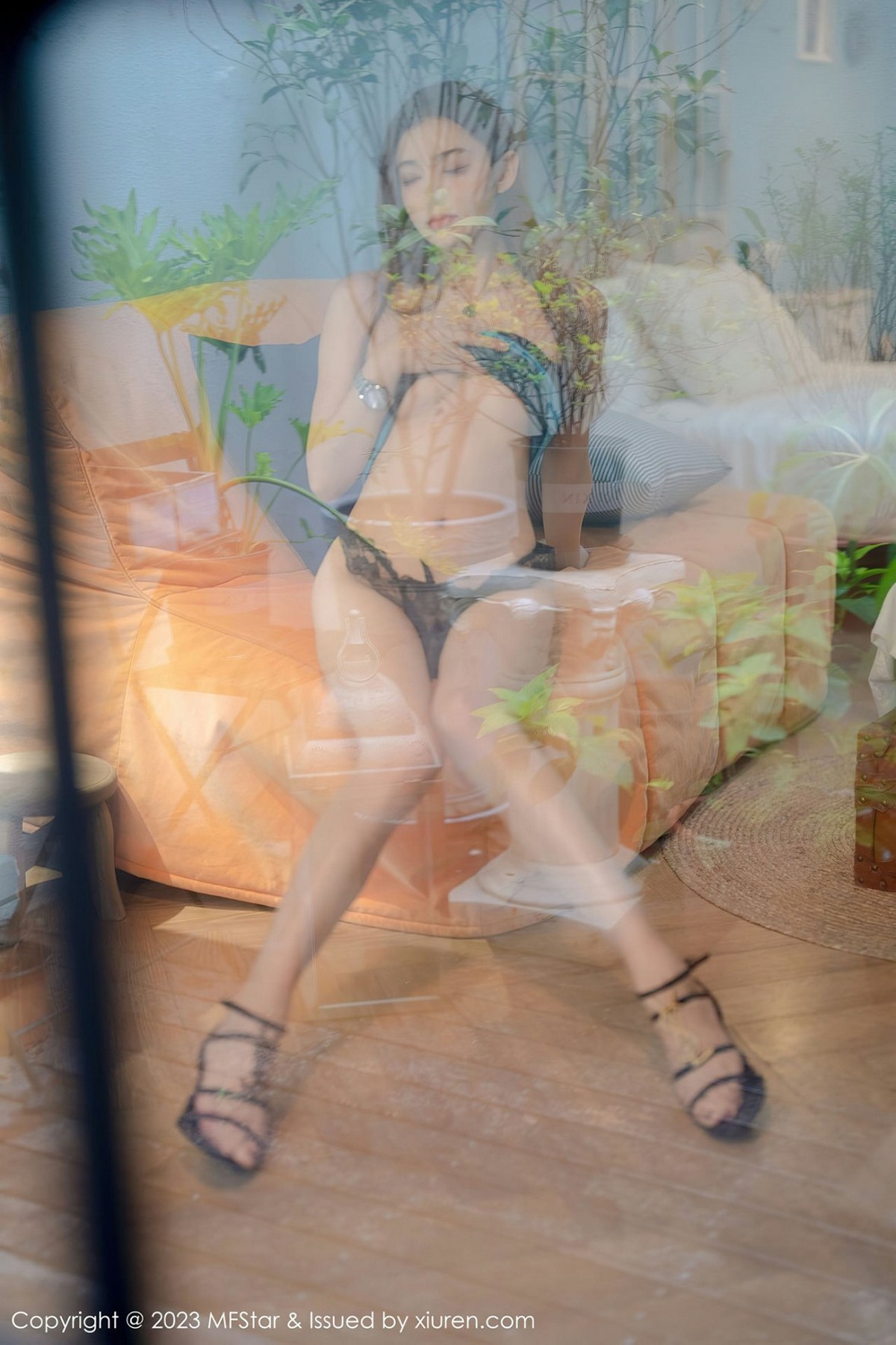 【MFStar模范學院】20230214Vol586加朵babe【73P】-[秀人套图]