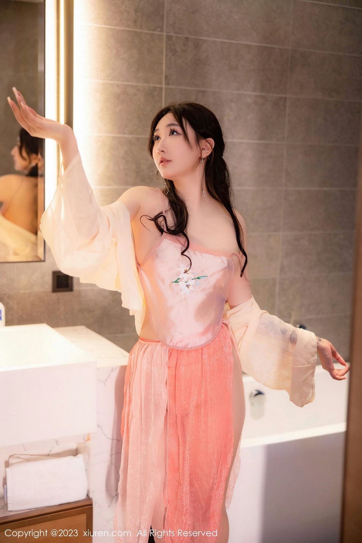 【XiuRen秀人網】20230214Vol6262江真真【70P】-[秀人套图]